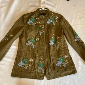 ANN TAYLOR FLORAL EMBROIDERED CARGO UTILITY JACKET SMALL